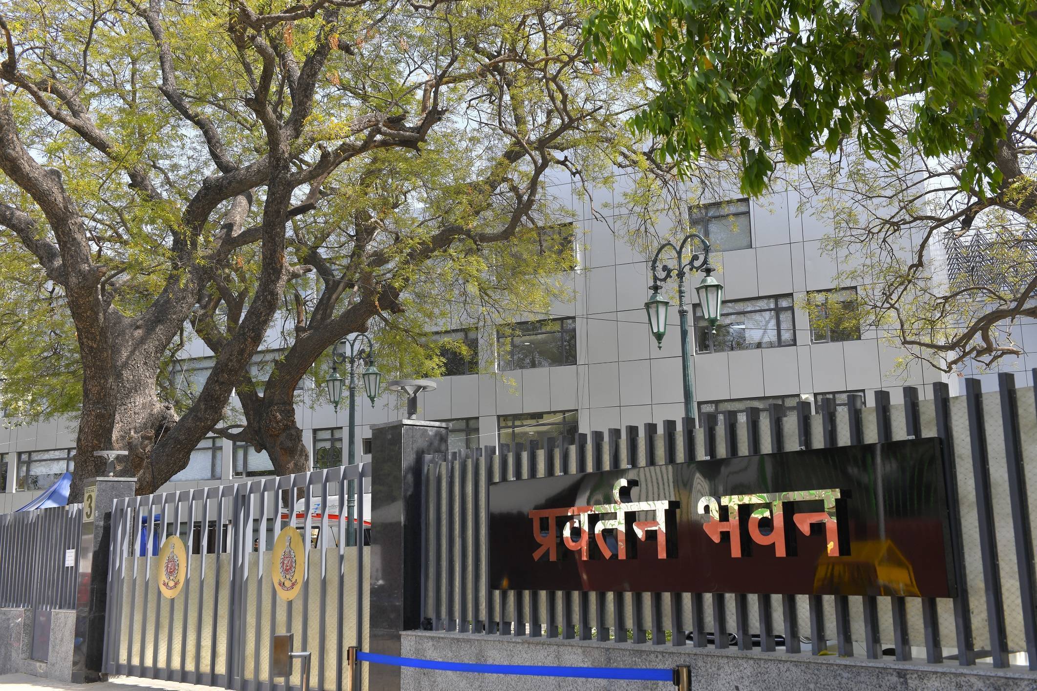 ED Probes Anil Ambani’s RHFL for ₹7,000 Crore Loan Write-Offs to Group Firms